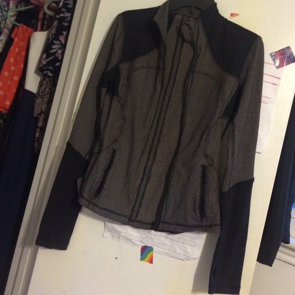 ‼️REDUCED‼️Lululemon Forme Jacket