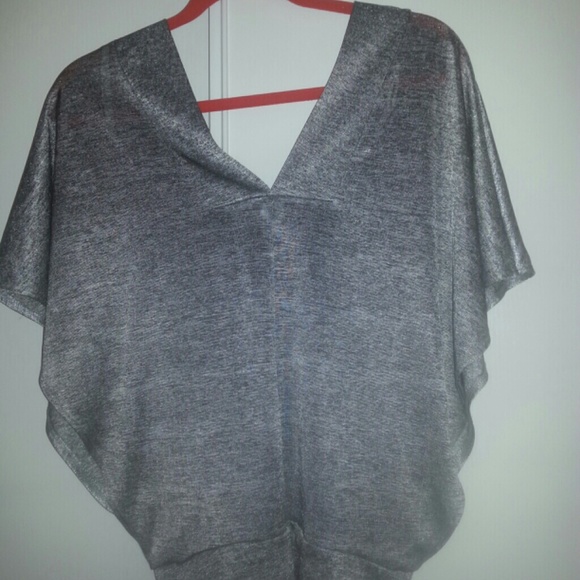 Poncho - Picture 2 of 2