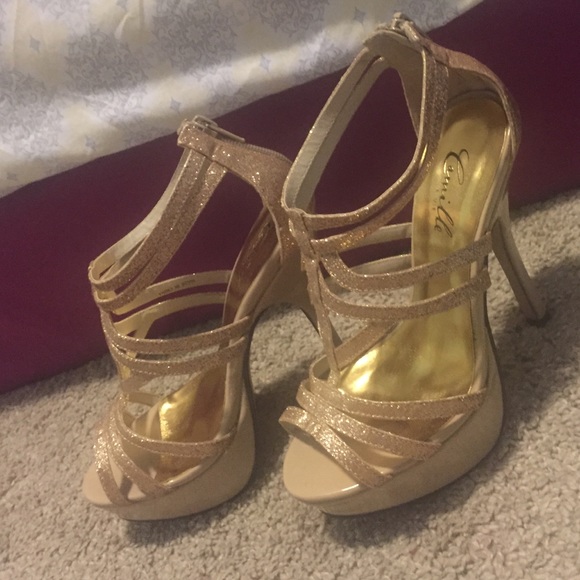 Champage/gold sparkly heels - Picture 2 of 4