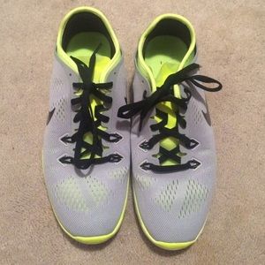 Nike free 5.0 black/grey/neon tennis shoes