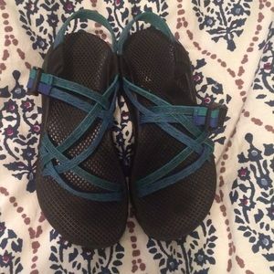 Woman's chacos