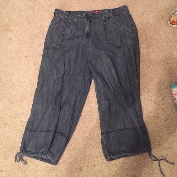 Capris