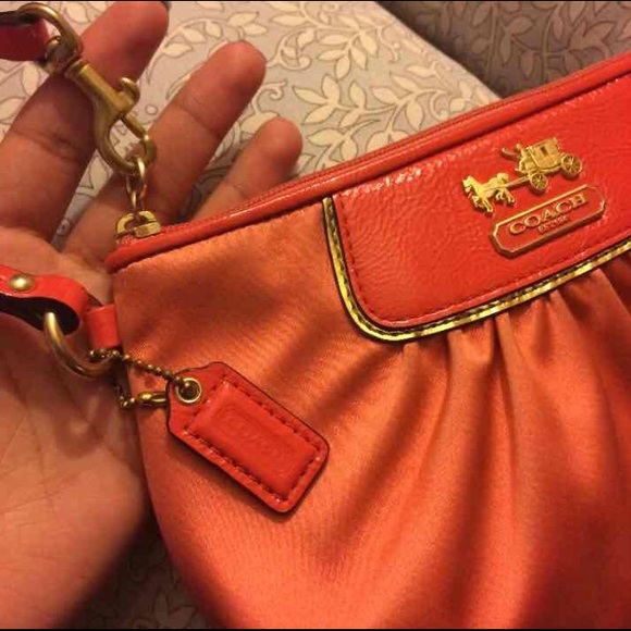 Coach Amanda Coral Satin Wristlet - Picture 3 of 4