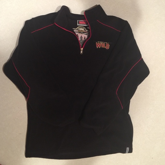 MN Wild Fleece Pullover