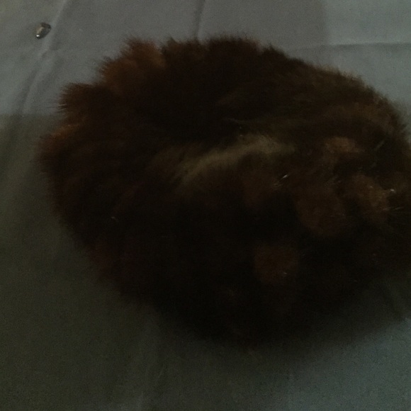 Mink hat main image 4