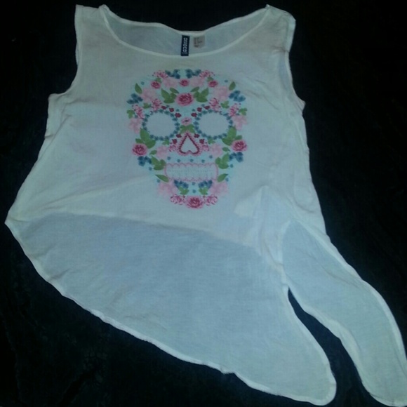 H & M Divided Sleeveless Sugar Skull w/tie bottom