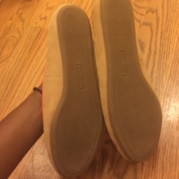 Light brown Talbots flats with orange trim - Picture 2 of 3