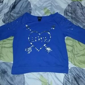 Crop, half length sweater