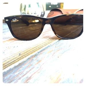 Tortoiseshell Ray Ban sunglasses 💯% Authentic