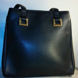 Lamarthe Bags - Lamarthe Paris Navy Blue Leather Purse! Lamarthe Bags - Lamarthe Paris Navy Blue Leather Purse!