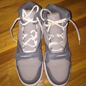 Jordan Flights Grade School