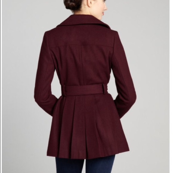 🎉HOST PICK 🎉  Via Spiga Burgundy Coat *SOLD* - Picture 3 of 4