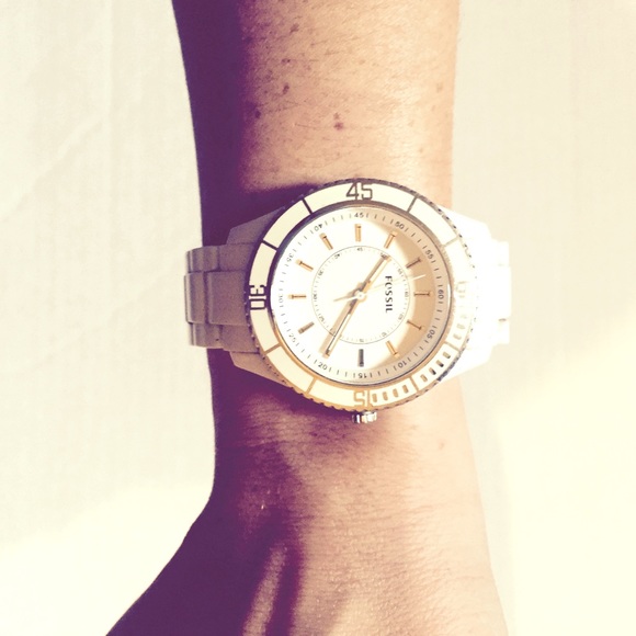 🌸HP🌸 White Fossil Watch