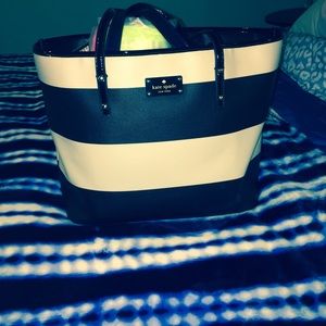 Black and cream Kate spade tote