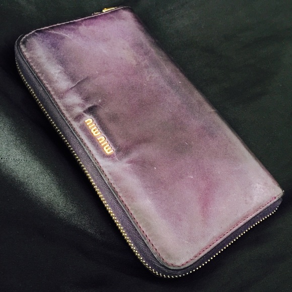 Miu Miu wallet (purple)