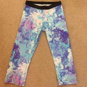 NWOT Splatter-Dye Workout Leggings