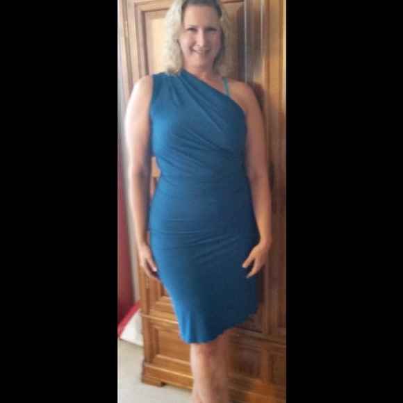 Meet your Posher, Marianne - Picture 2 of 3