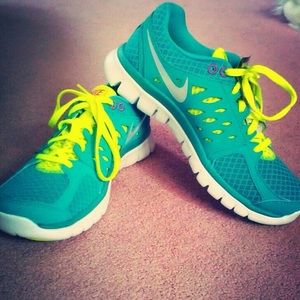 Nike 2013 Flex Run shoes