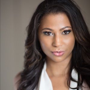 Meet your Posher, Shawna