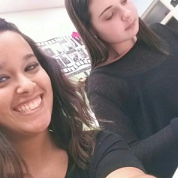 Meet your Posher, Alexandra - Picture 1 of 1