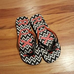 Roxy flip flops