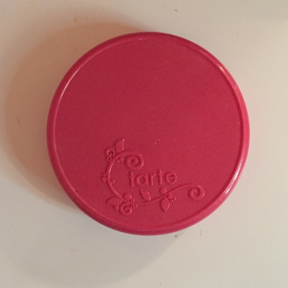 Tarte Amazonian clay 12 hour blush in frisky - Picture 1 of 3