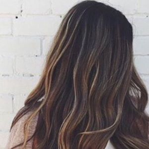 Meet your Posher, Maya