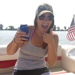 Meet your Posher, Savannah