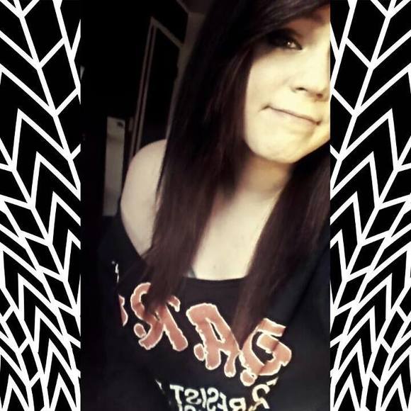 Meet your Posher, Raeleigh