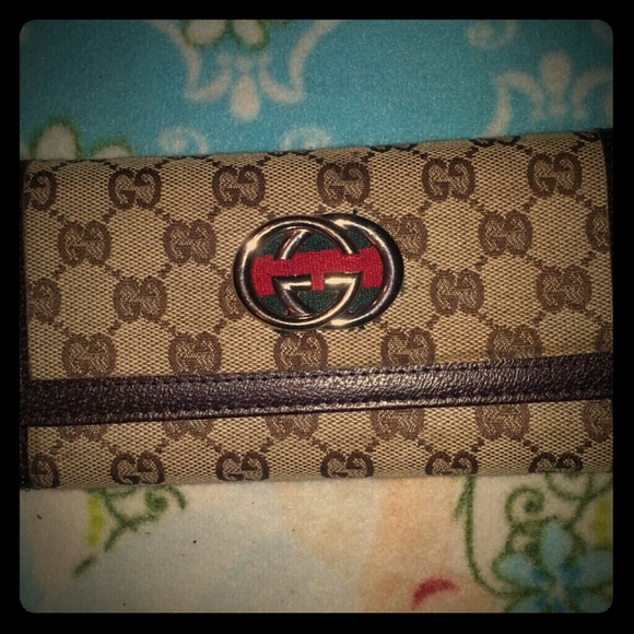 Gucci wallet