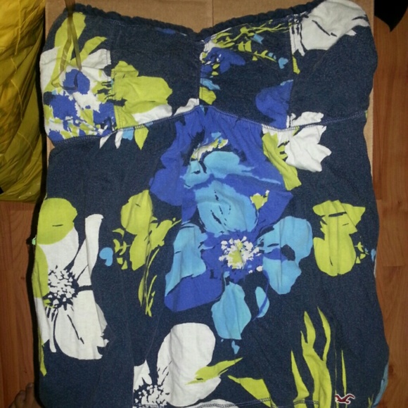 Strapless Hollister top