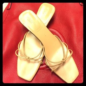 Gucci nude leather sandals bamboo kitten  heels 💋