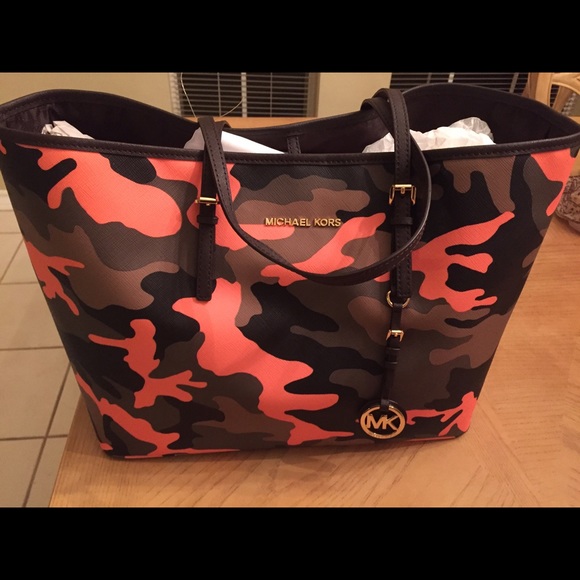 Michael Kors Handbags - Michael Kors camouflage handbag.