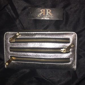 ON HOLD Rebecca & Rifka wallet!