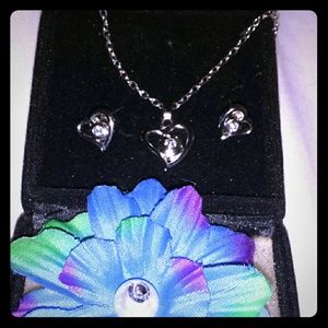 Heart necklace & earring set