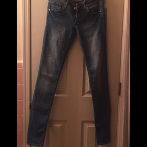 Super Skinny Jeans