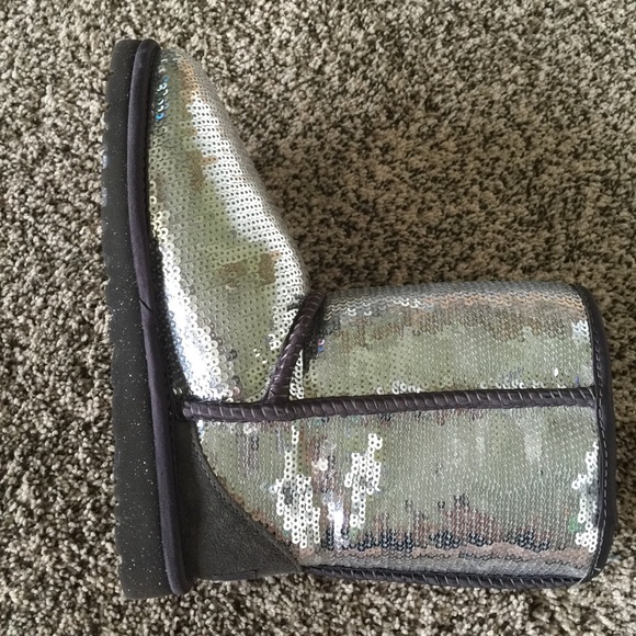 100% authentic sequin ugg boots**on hold** - Picture 4 of 4