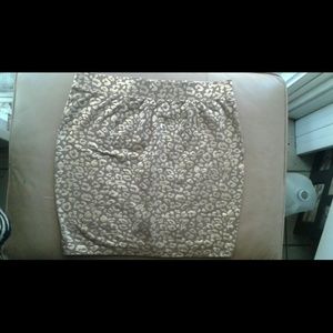 Gold skirt with gold leopard print