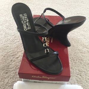 Salvatore FERRAGAMO Shoes