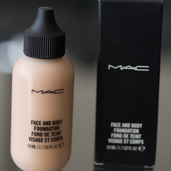 MAC Face & Body Foundation N2