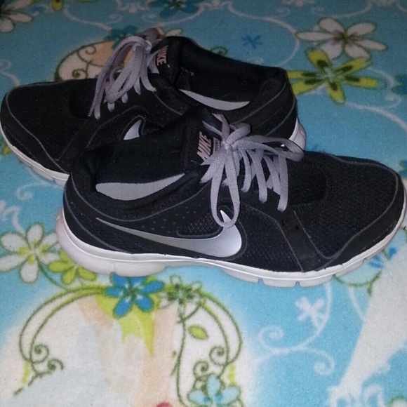 Nike Flex Experience Run 2