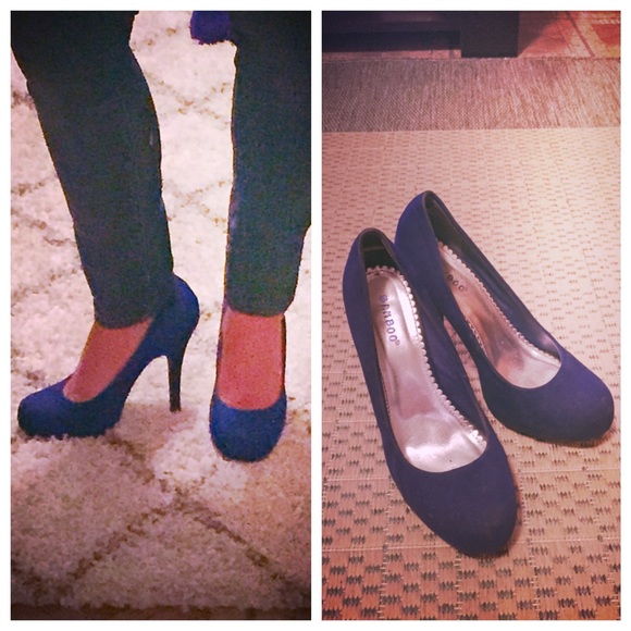 Royal Blue platform pump Size 7.5