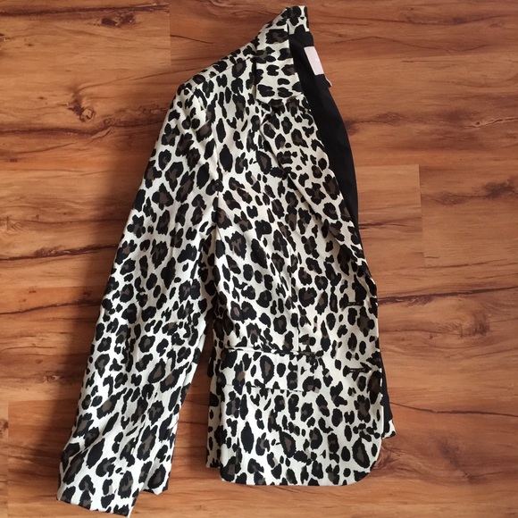 Banana Republic Leopard Print Blazer
