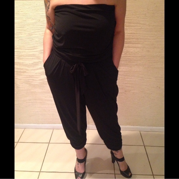 Sexy strapless black romper / jumpsuit with belt