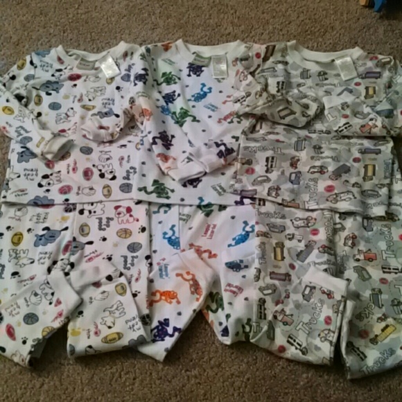 Toddler boys pajama bundle