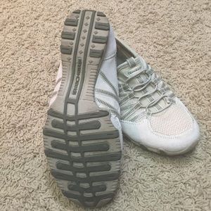 Sketchers walking shoes