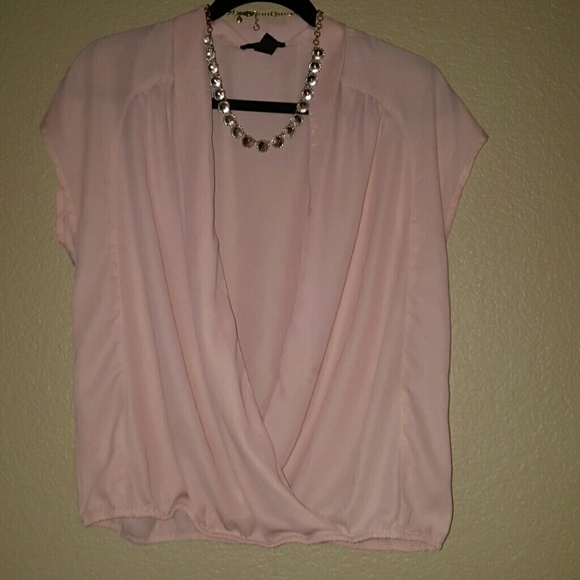 Forever 21 Peach Blouse sz Large