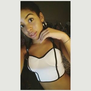 Meet your Posher, Estefany