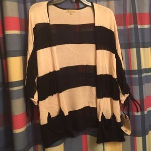 Sweater/Cardigan
