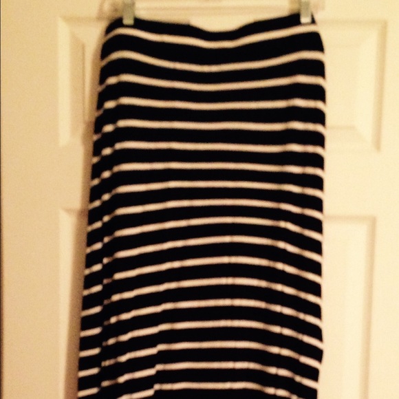 Maxi skirt